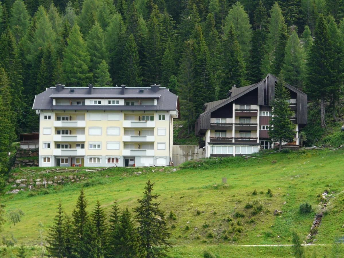 Appartementhaus Ckpk Sonnenalpe Nassfeld Exterior photo